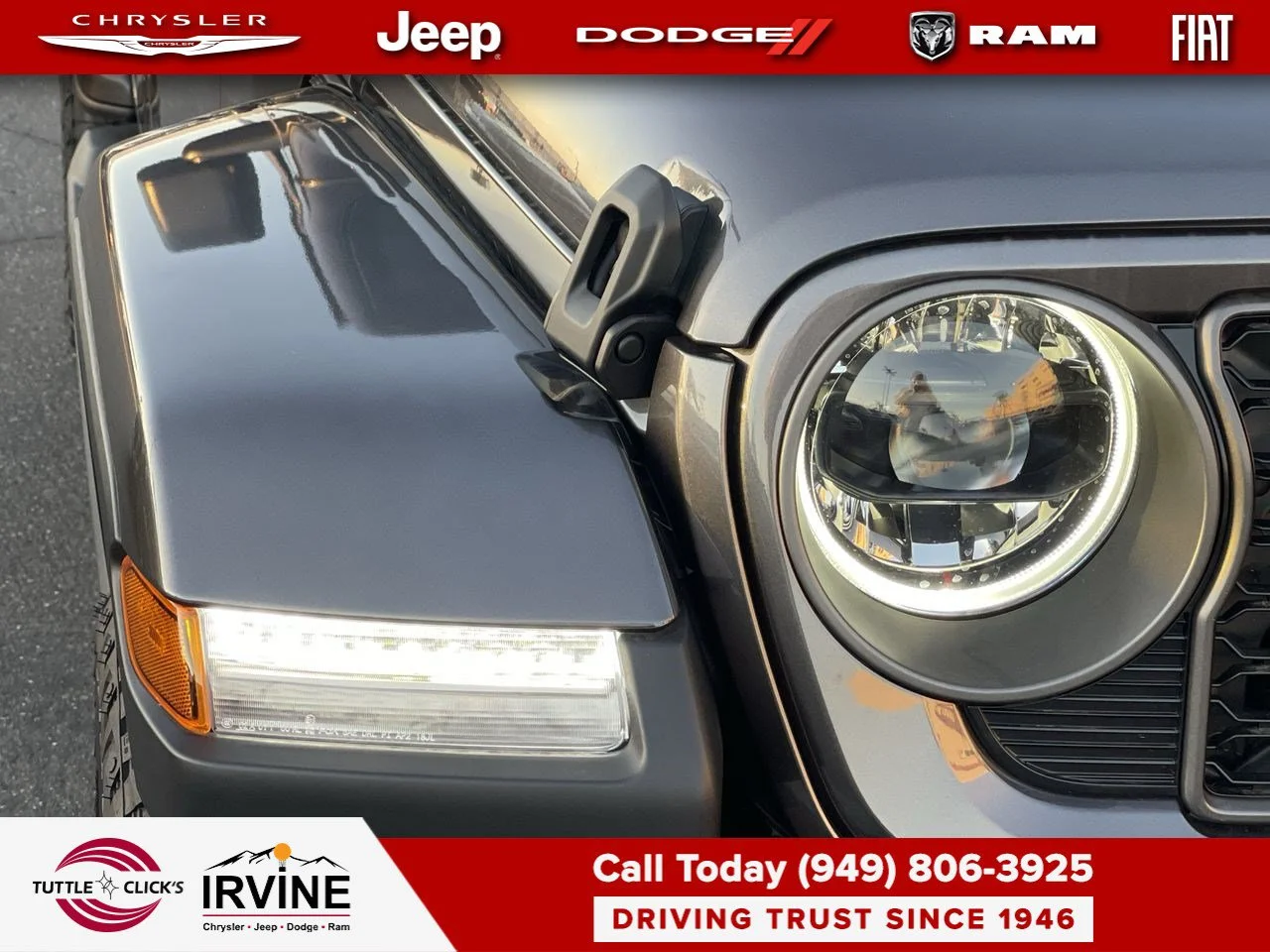 New 2026 Granite Crystal Metallic Clear-Coat Paint Jeep California Edition image 13