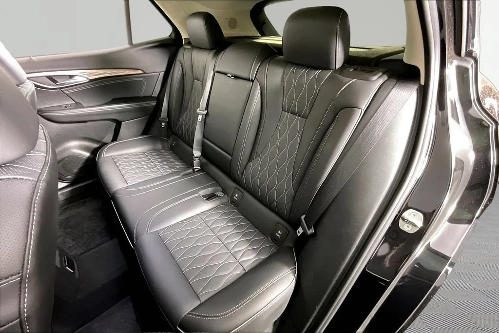 Certified Used 2023 EBONY TWILIGHT METALLIC Buick Avenir image 19