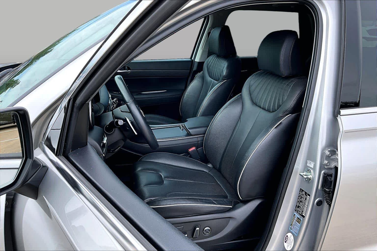 Used 2024 Typhoon Silver Hyundai Limited image 8