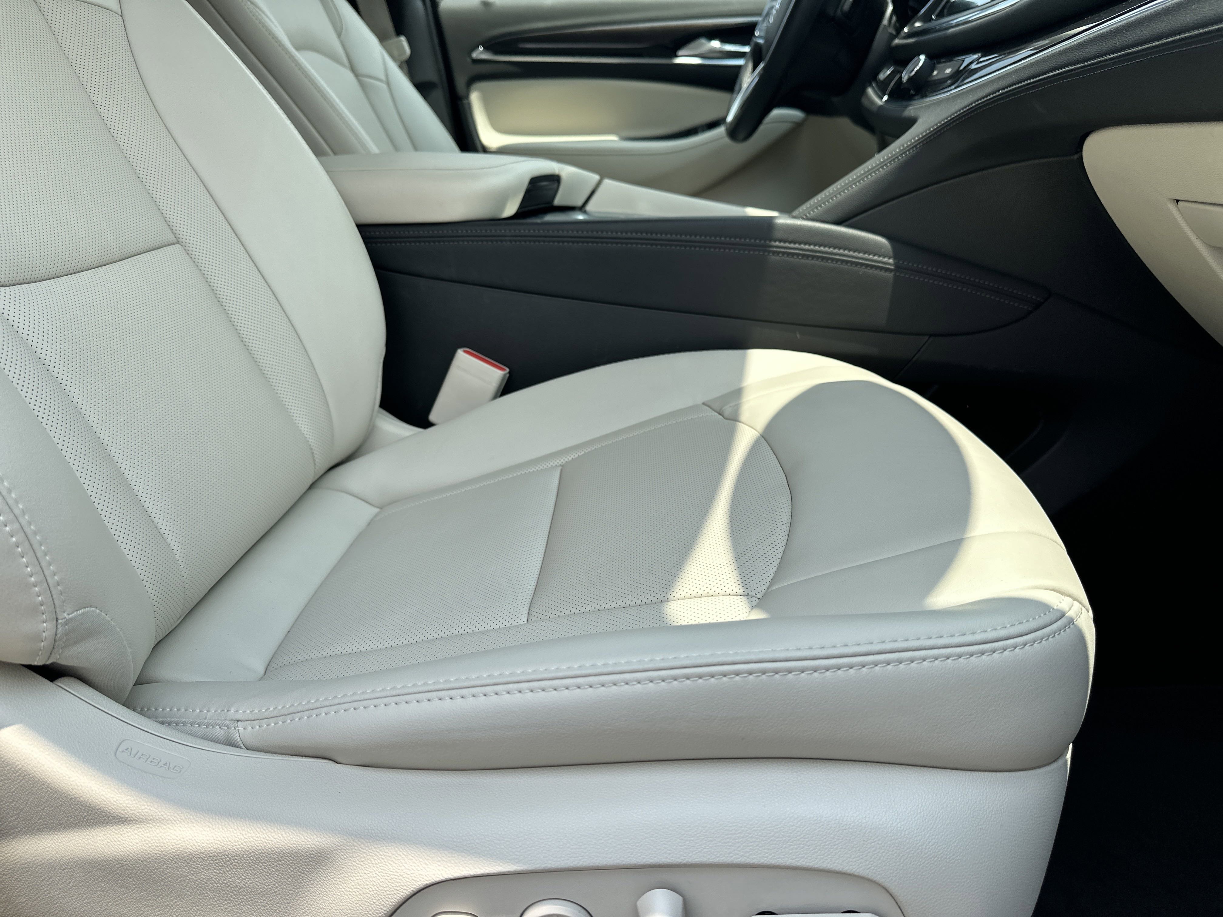 2023 Buick Enclave Premium - Photo 13