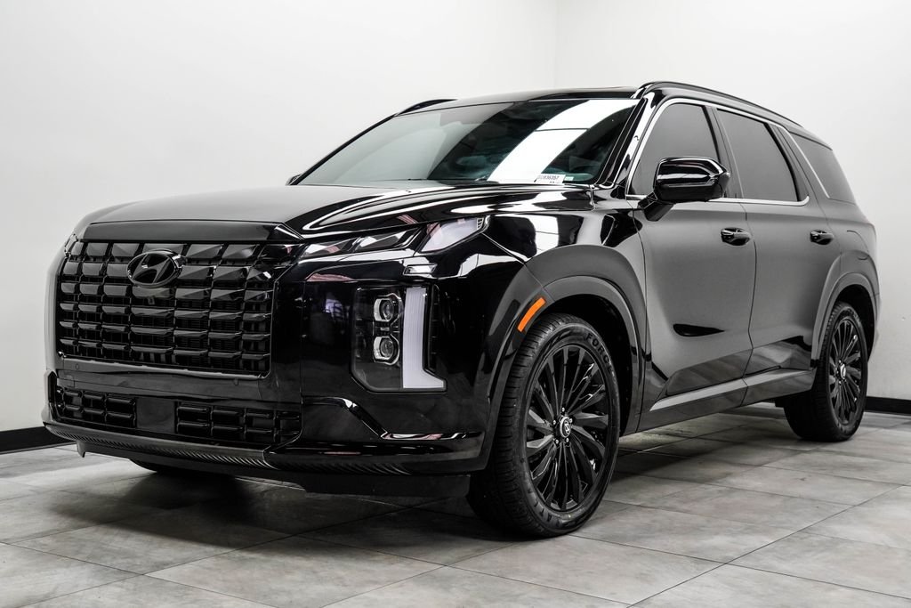 Used 2025 Black Hyundai Calligraphy Night Edition image 9
