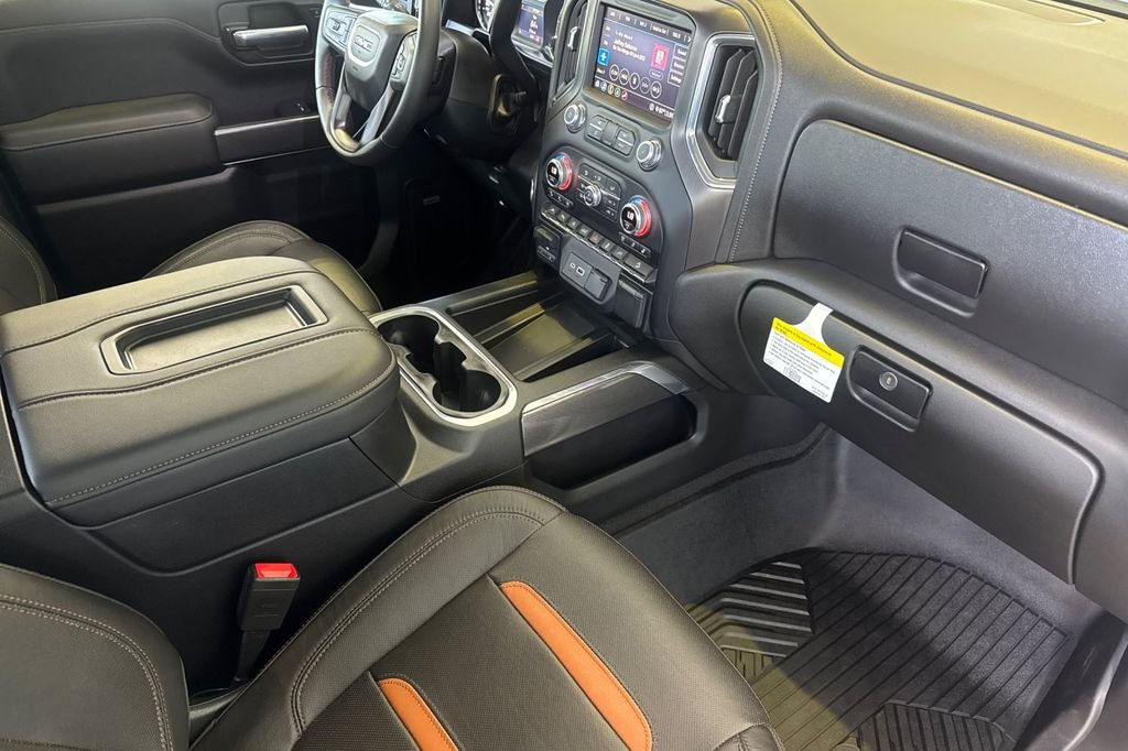Used 2020 Summit White GMC AT4 image 17