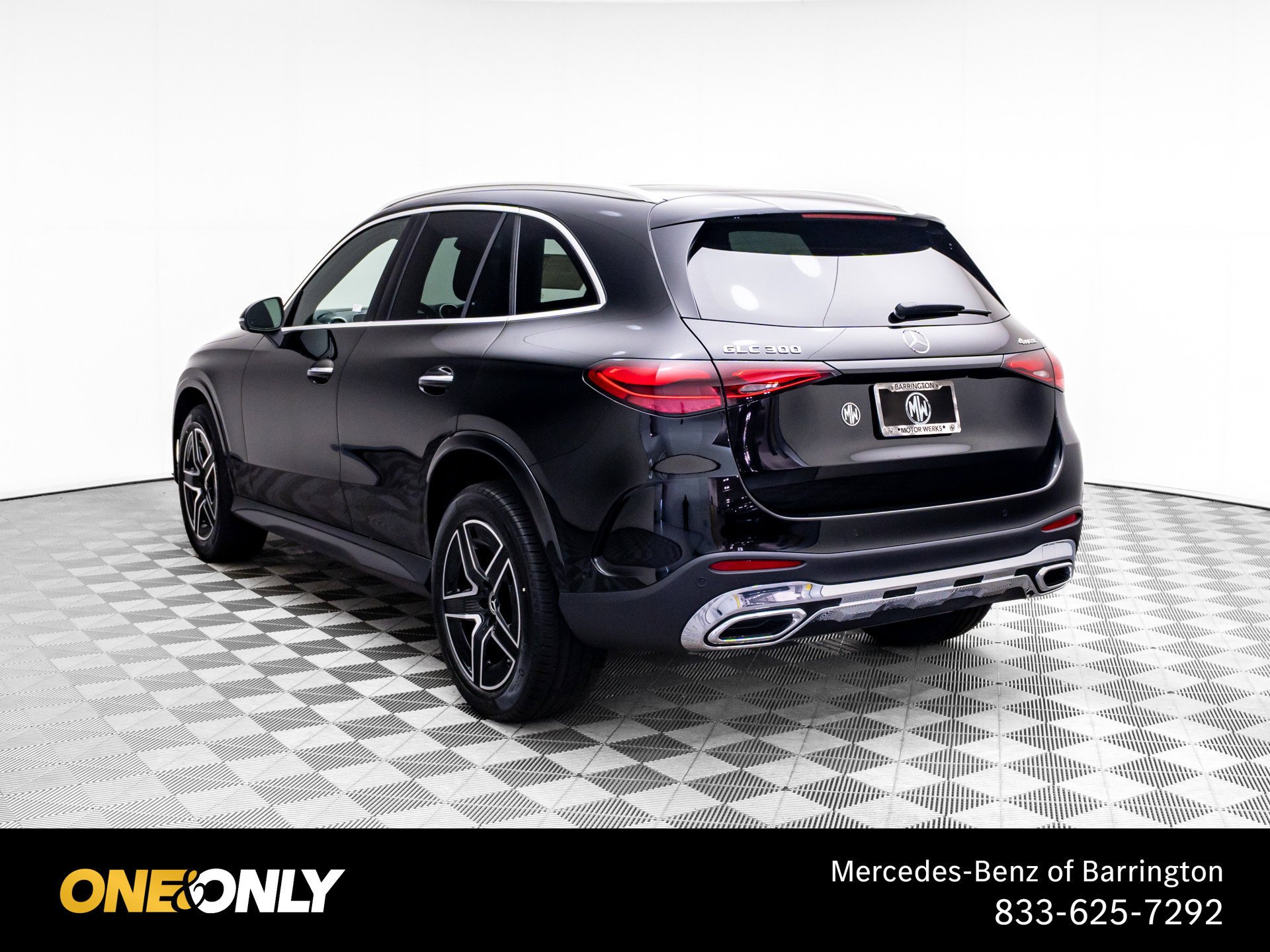 New 2026 Black Mercedes-Benz GLC 300 image 40