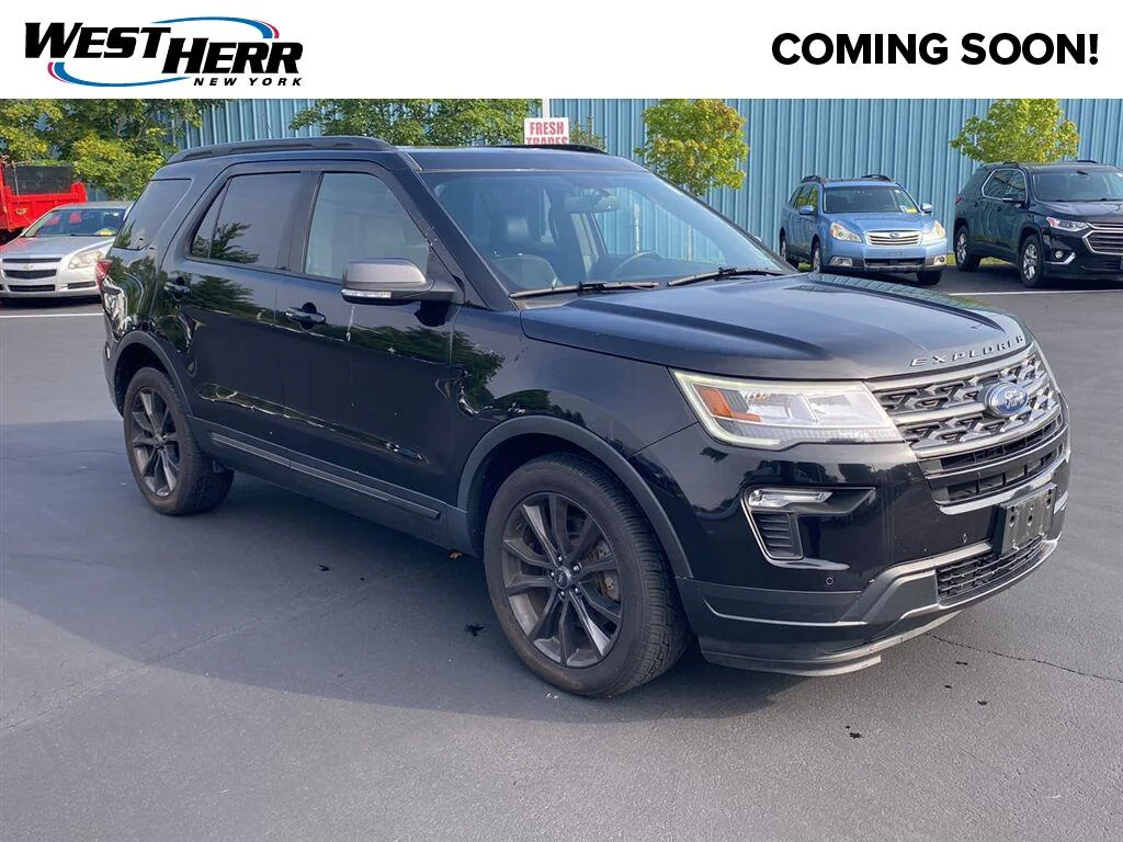Used 2019 Agate Black Ford XLT image 1