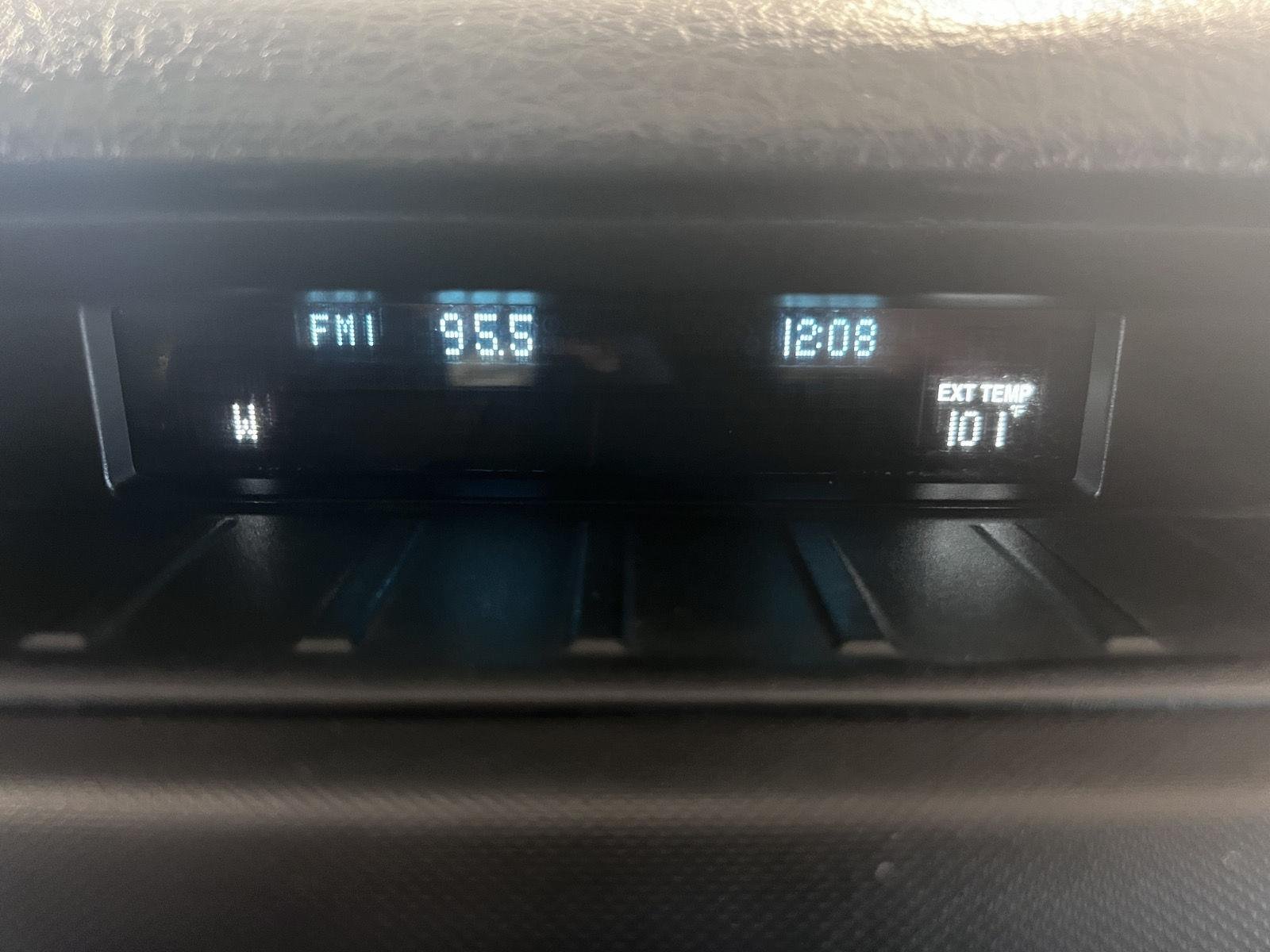 Used 2011 Tuxedo Black Metallic Ford XLT image 31