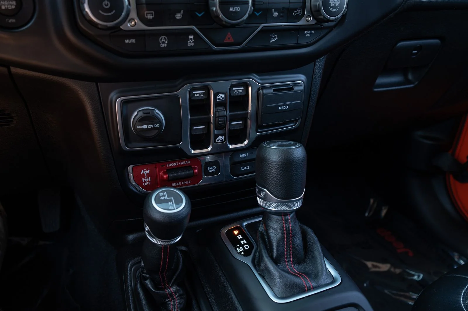 Used 2019 Orange Jeep Unlimited Rubicon image 26