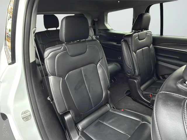 Used 2021 White Jeep Limited image 23