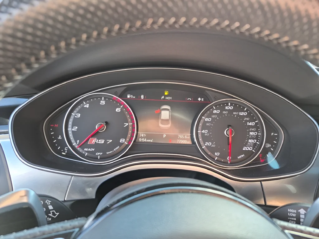 Used 2016  Audi 4.0T Prestige image 21