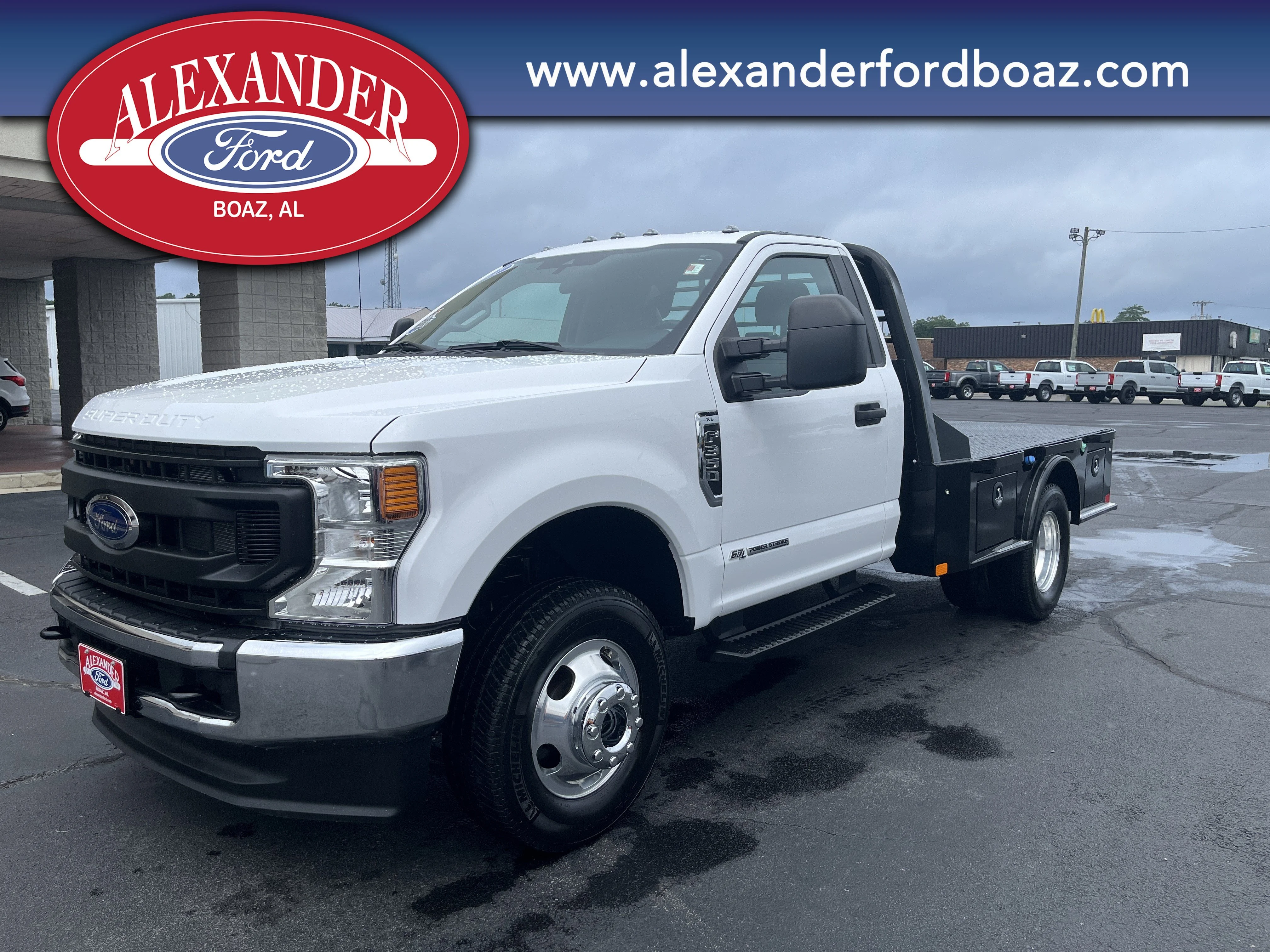 Used 2021 Oxford White Ford XL image 1