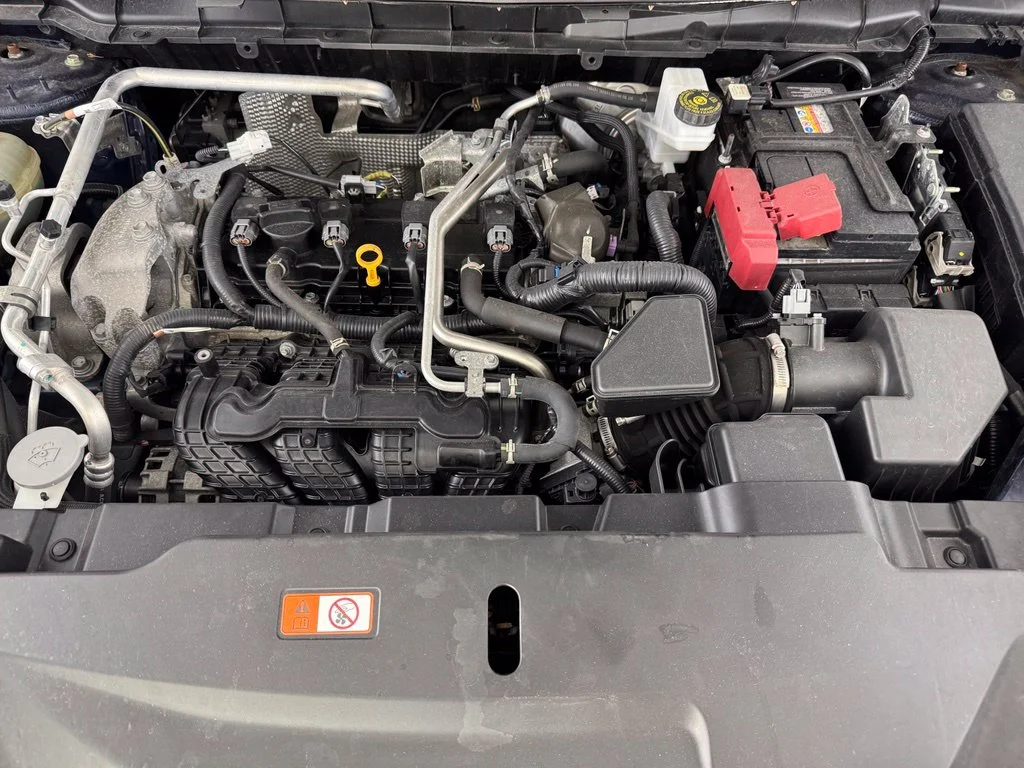 Used 2023 Blue Mitsubishi SE image 32