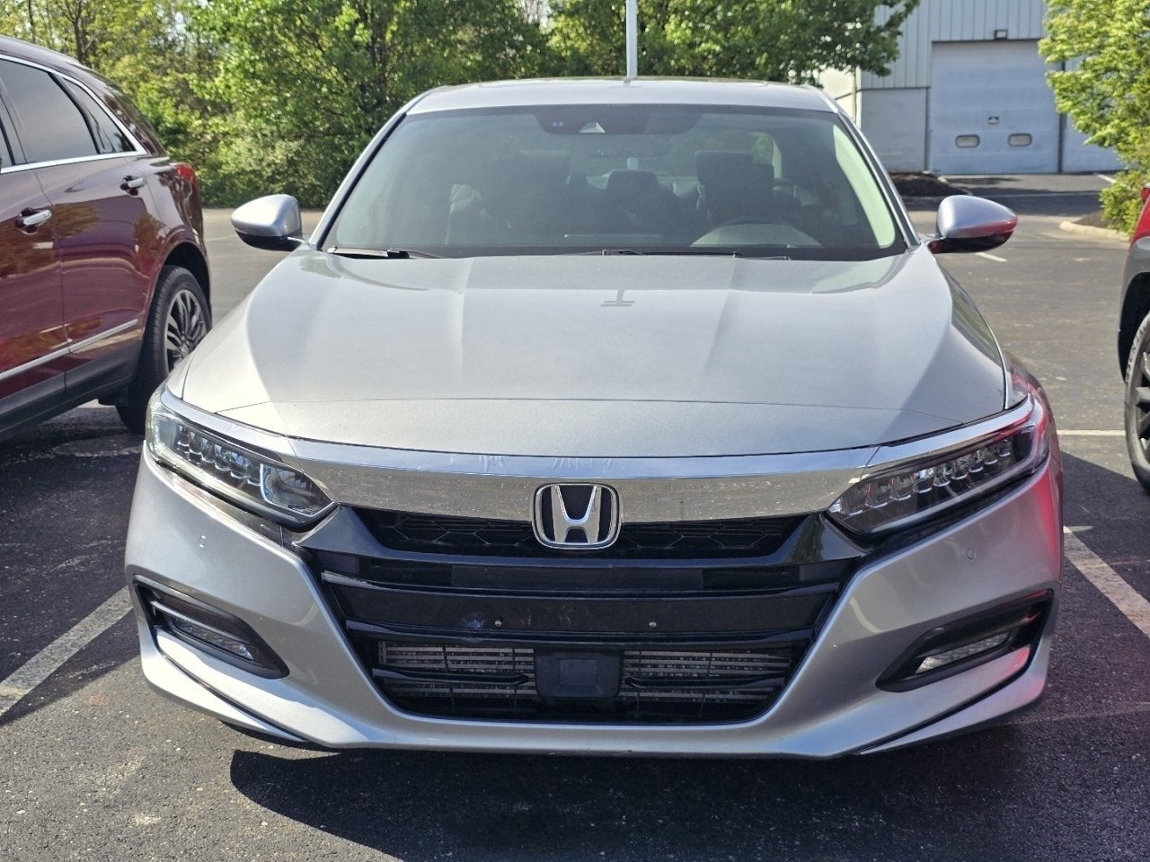 Used 2018  Honda Touring image 2