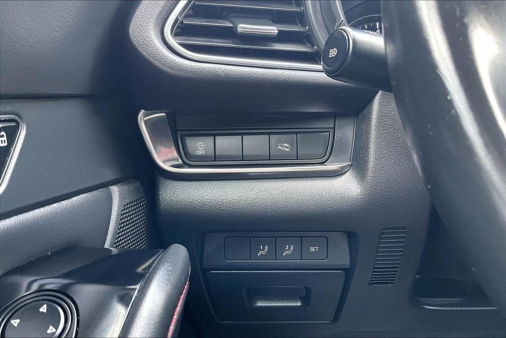 Used 2023 Gray Mazda 2.5 S Carbon Edition image 35