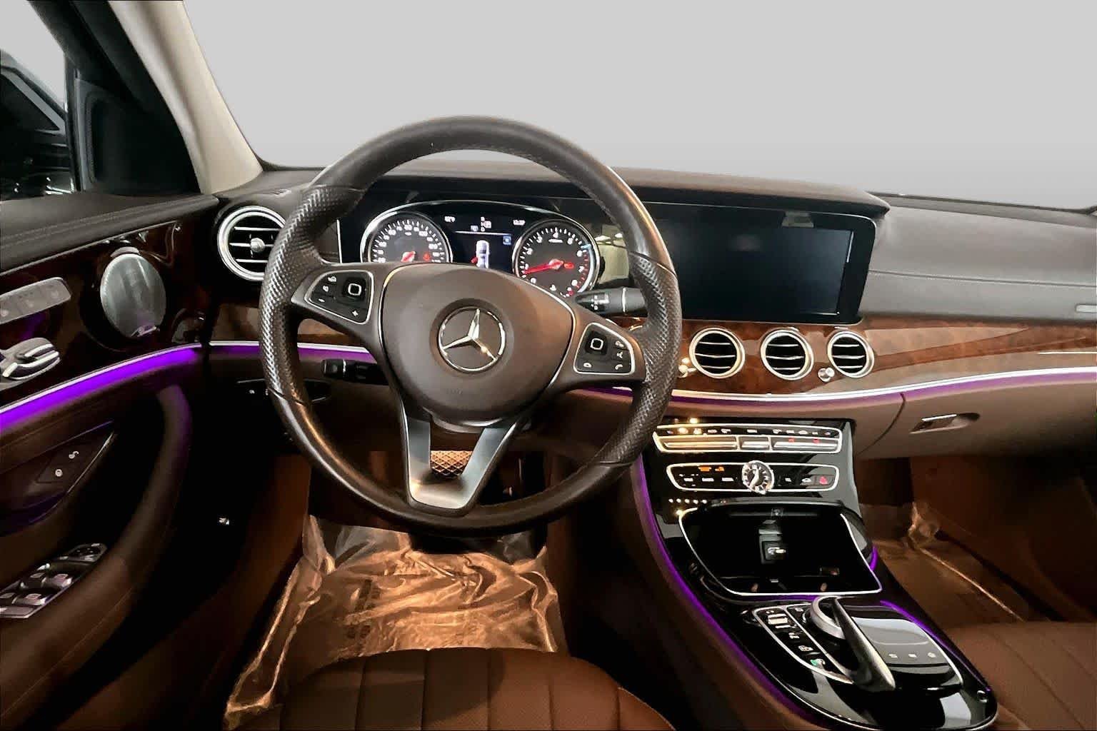 Used 2018 Black Mercedes-Benz E 400 image 6
