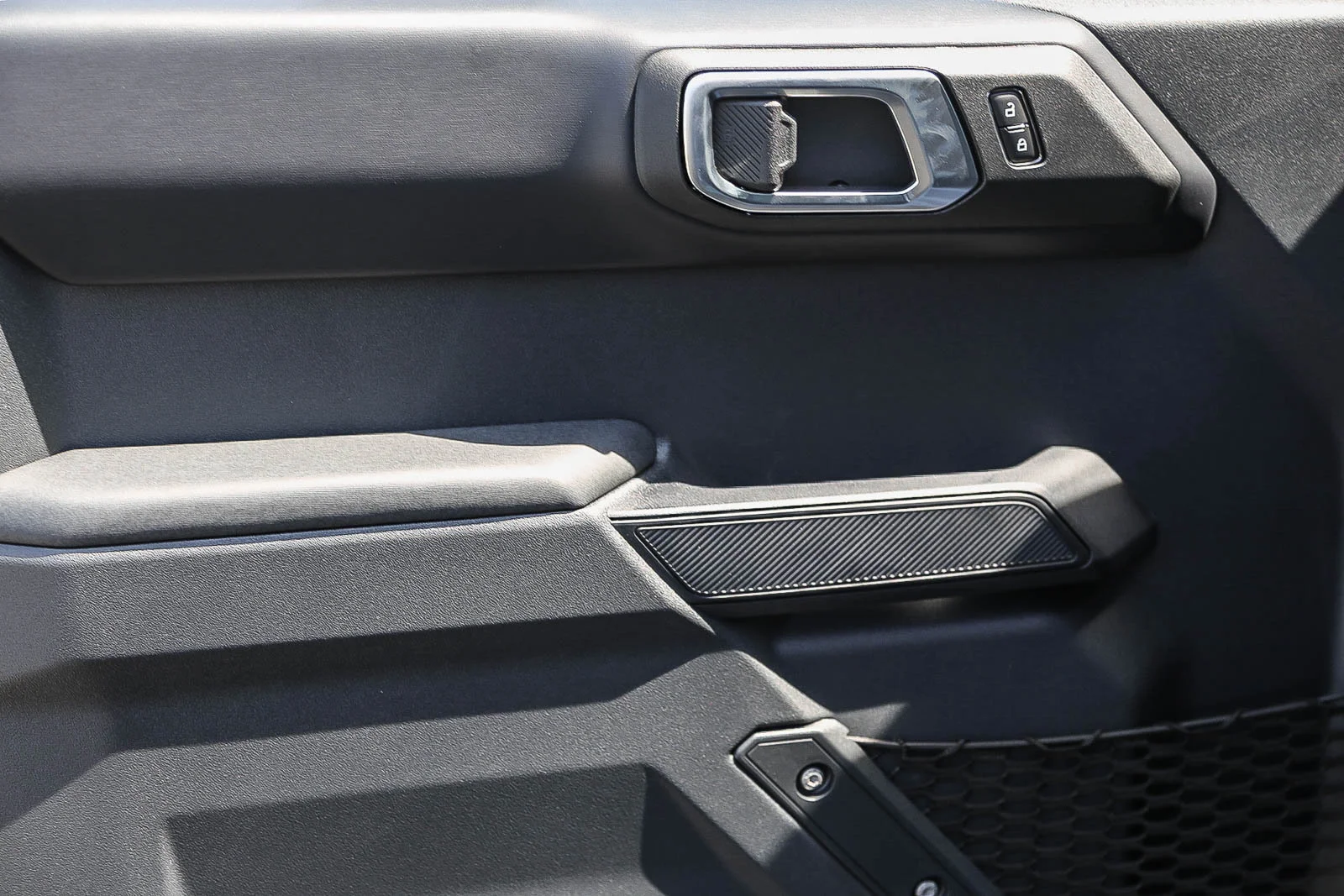 New 2025 Azure Gray Metallic Tri-Coat Ford Badlands® image 22