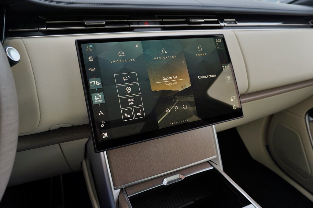 2026 LAND ROVER RANGE ROVER - Image 19