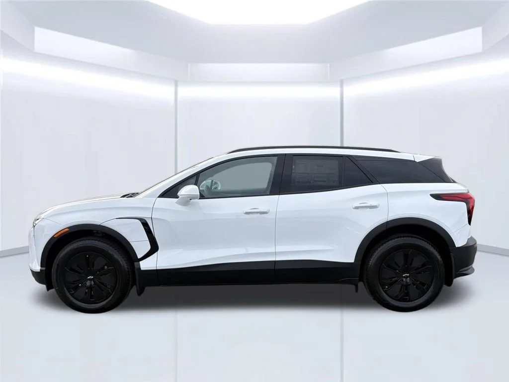 2026 Chevrolet Blazer EV LT - Photo 17