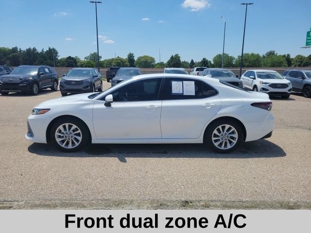 Used 2024 Ice Toyota LE image 3