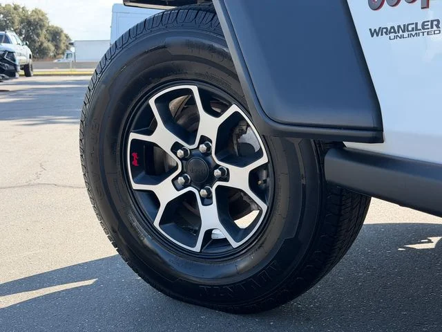 Used 2022 White Jeep Unlimited Rubicon image 12