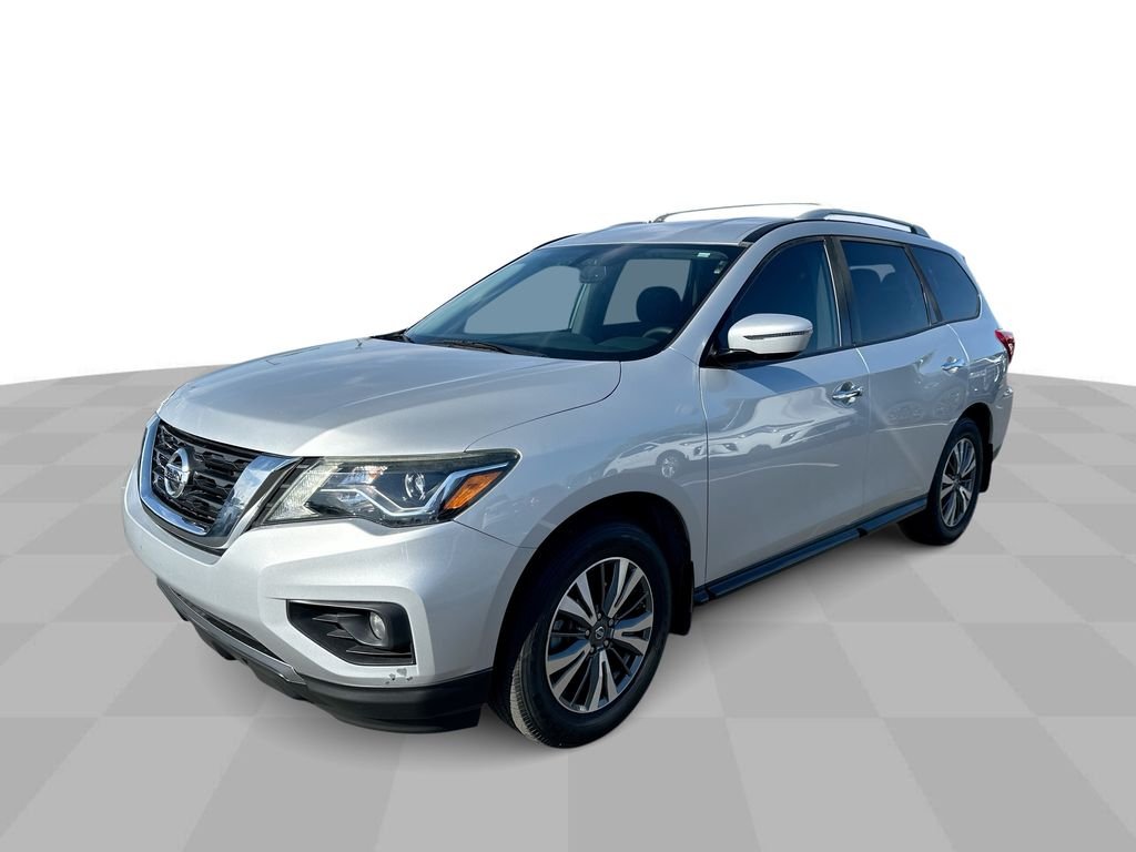 Used 2017 Silver Nissan SV image 19