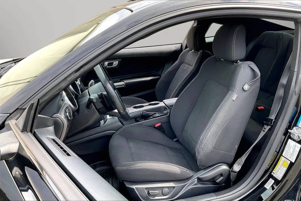 Certified Used 2020 Black Ford GT image 19