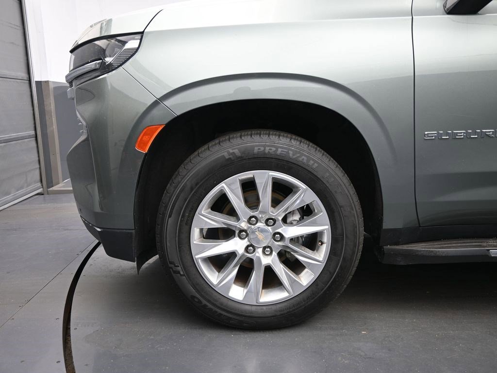 Used 2023 Silver Sage Metallic Chevrolet Premier image 9
