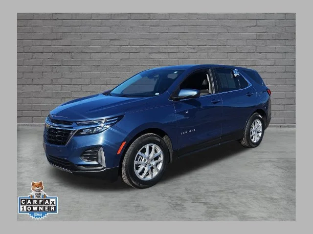 Used 2024 Lakeshore Blue Metallic Chevrolet LT image 1