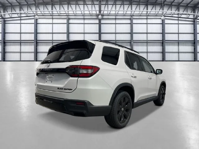 New 2026 Platinum White Pearl Honda AWD Black Edition image 7