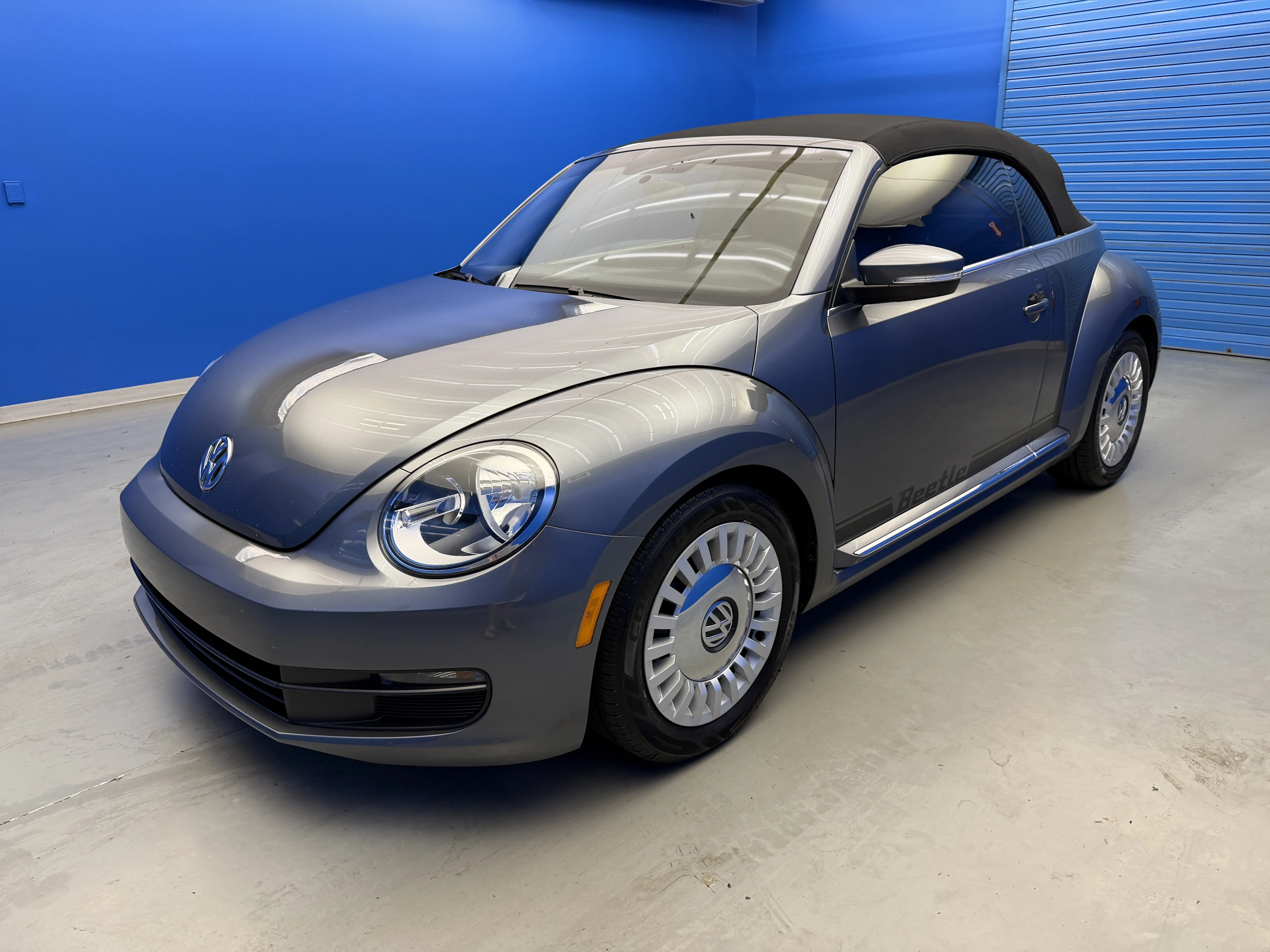 Used 2014 Platinum Gray Metallic/Black Roof Volkswagen 1.8T image 4