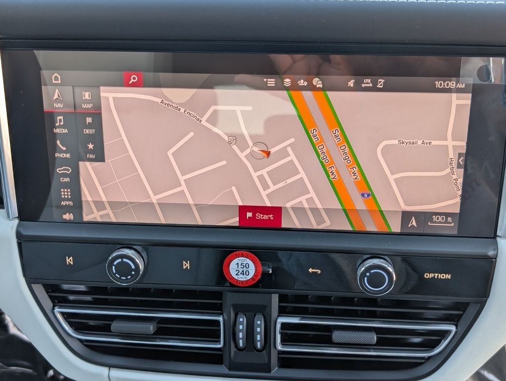2026 Porsche Macan S - Photo 14