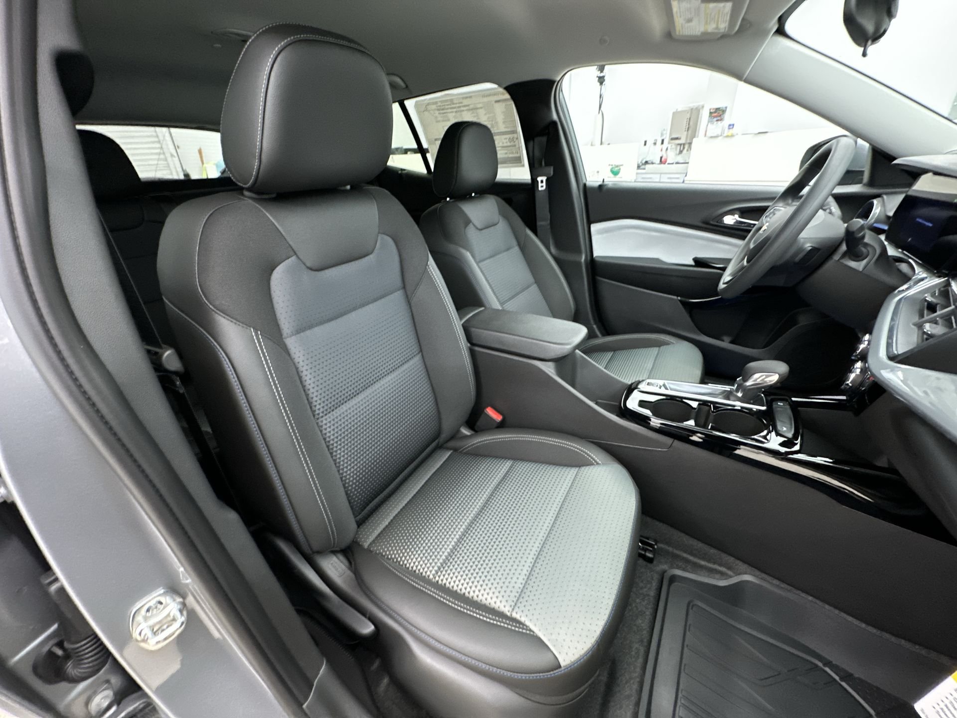 2026 Chevrolet Trax LT - Photo 81