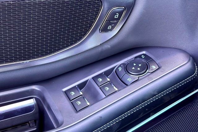 New 2025 Space Silver Metallic Ford Platinum image 15