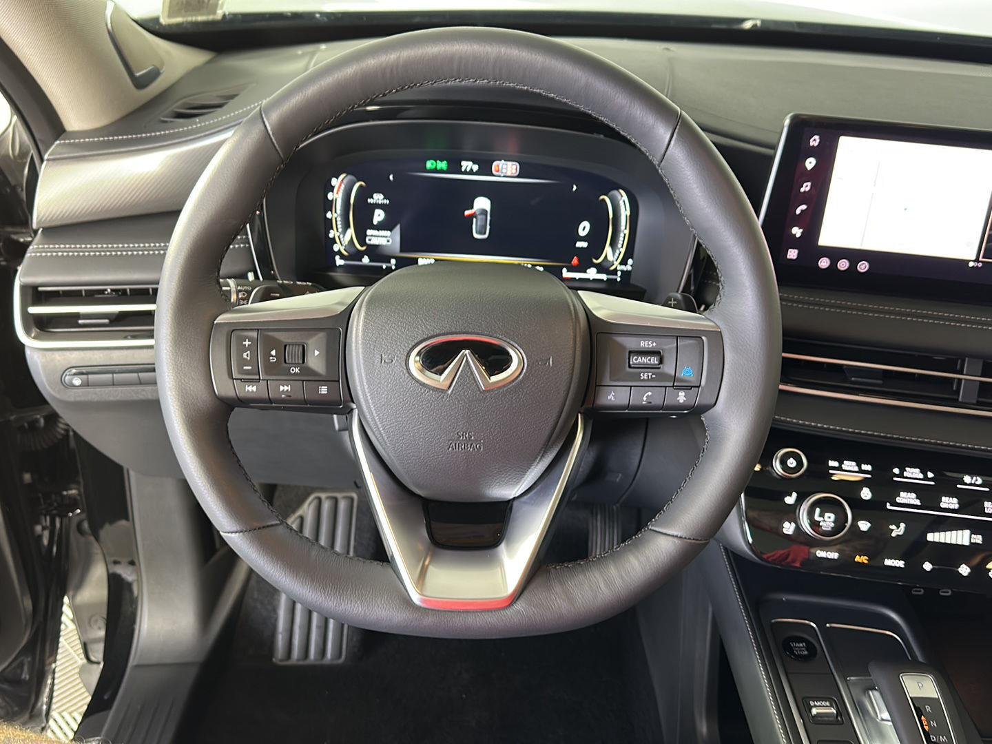Used 2026 Mineral Black INFINITI LUXE image 26