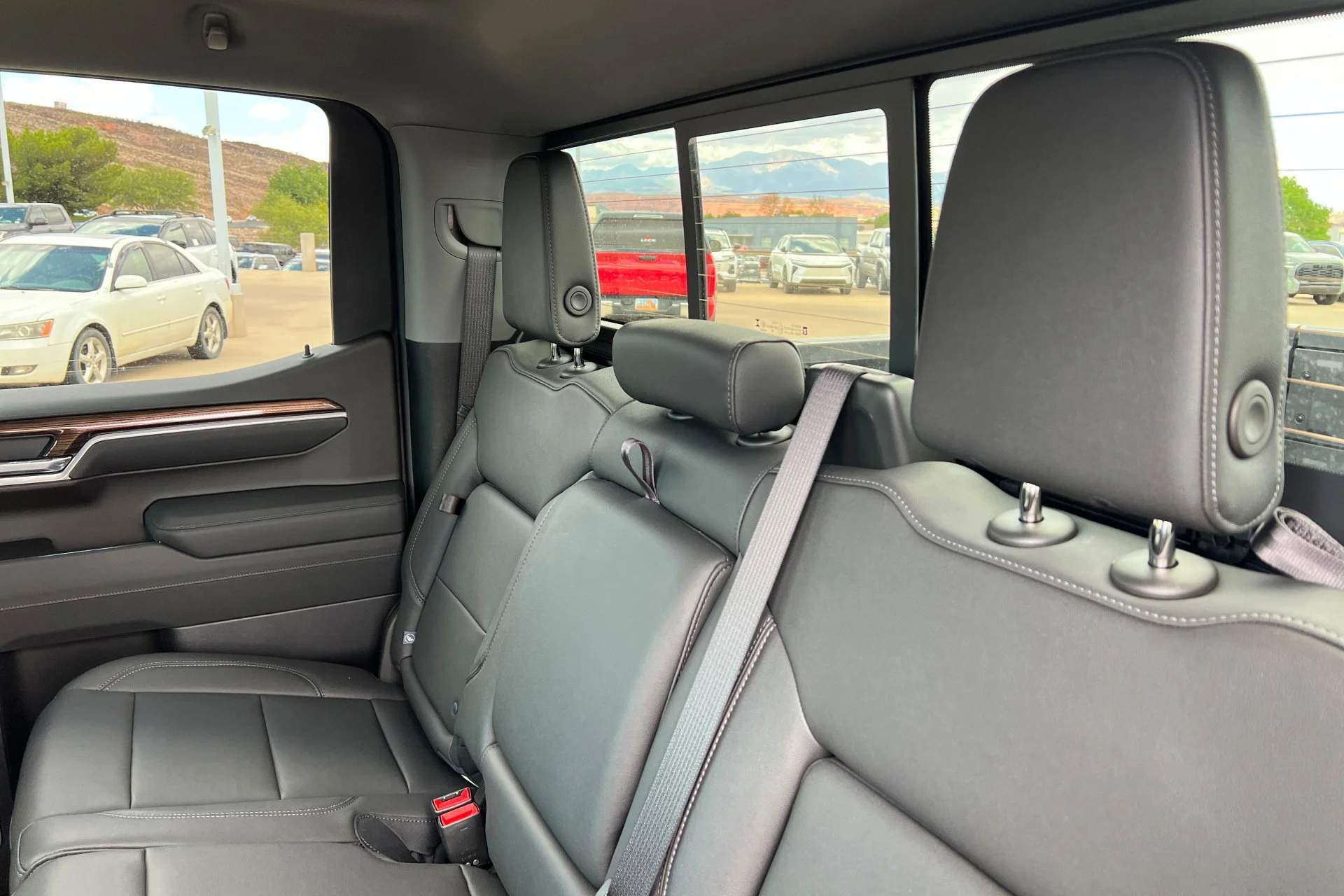 2026 Chevrolet Silverado 1500 RST - Photo 20