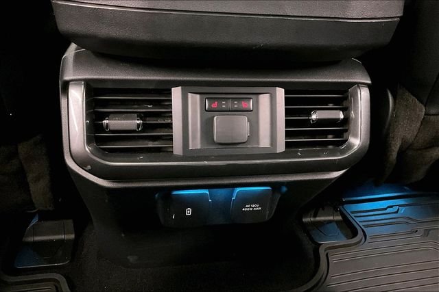 Used 2023 Agate Black Metallic Ford Lariat image 33