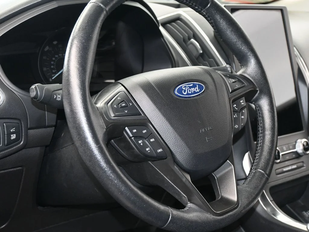 Used 2022 Gray Metallic Ford Titanium image 14