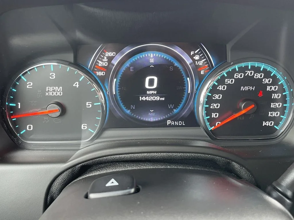 Used 2018 Blue Velvet Metallic Chevrolet Premier image 20