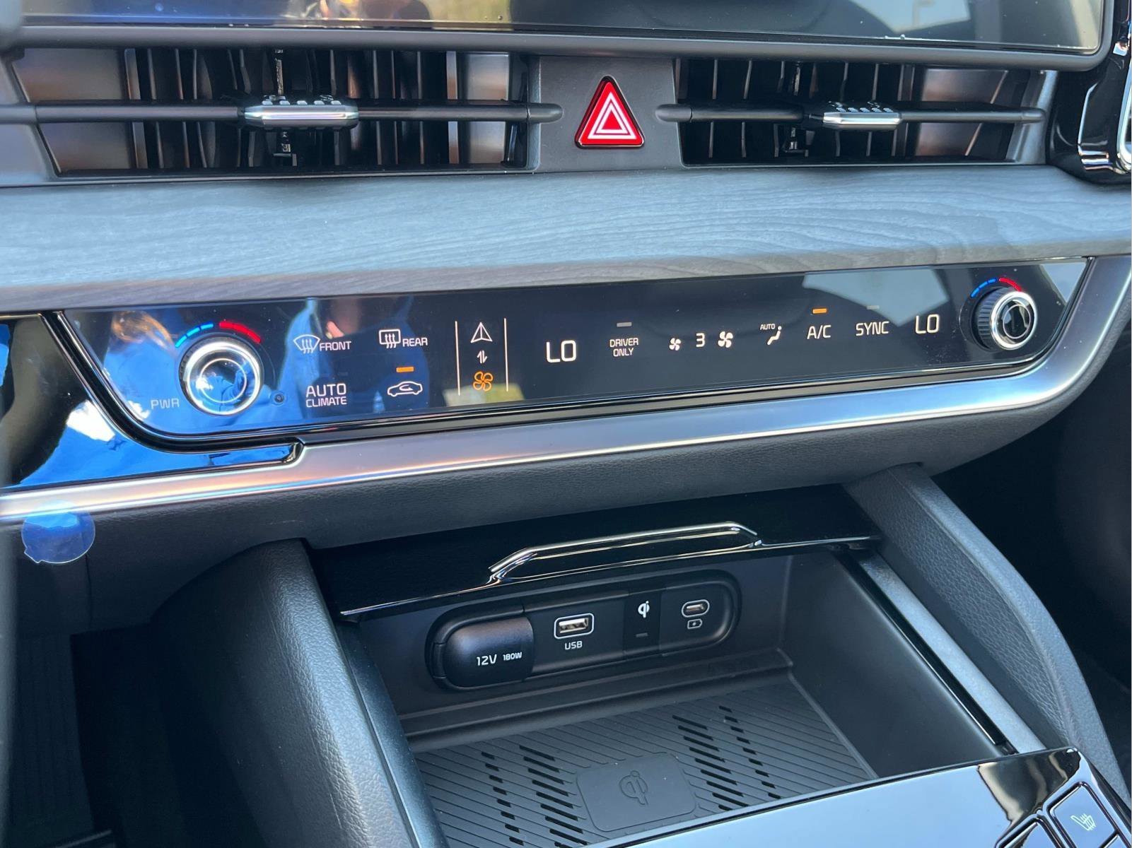 2025 Kia Sportage X-Line - Photo 33