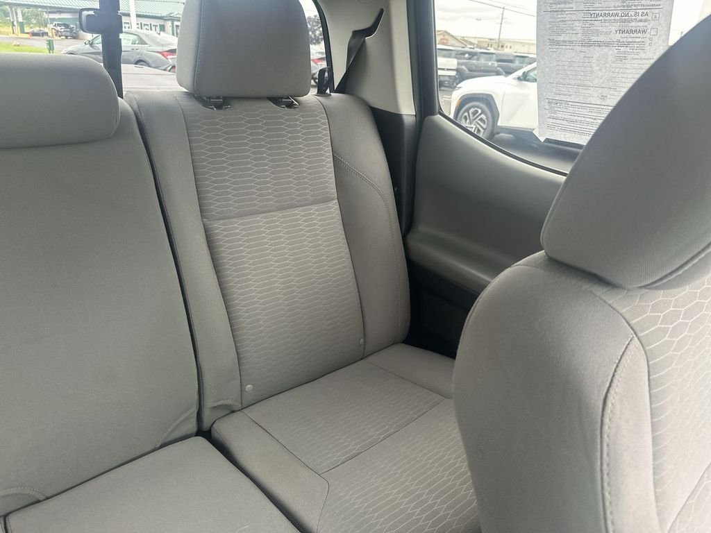 Used 2017 Red Toyota SR5 image 14