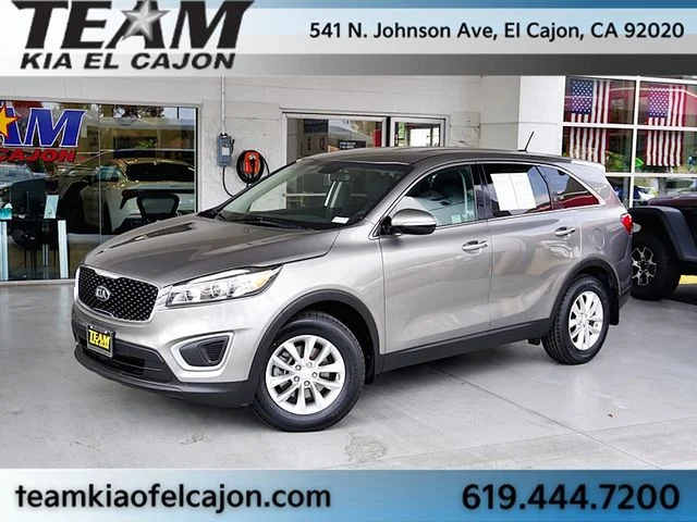2016 Kia Sorento L AT's photo