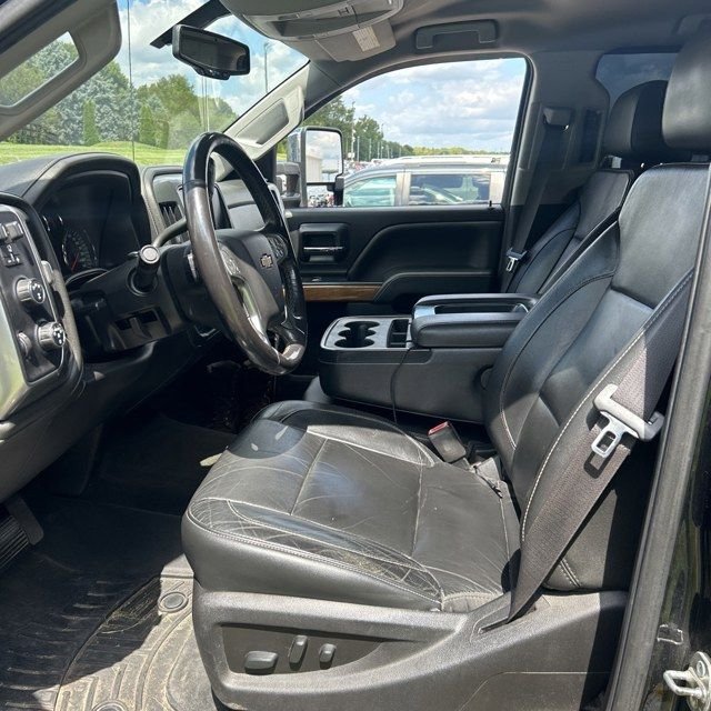 Used 2018 Black Chevrolet LTZ image 8