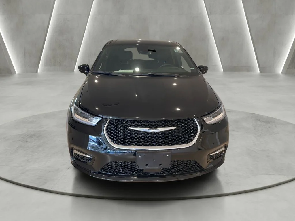 2026 Chrysler Pacifica Select - Photo 7