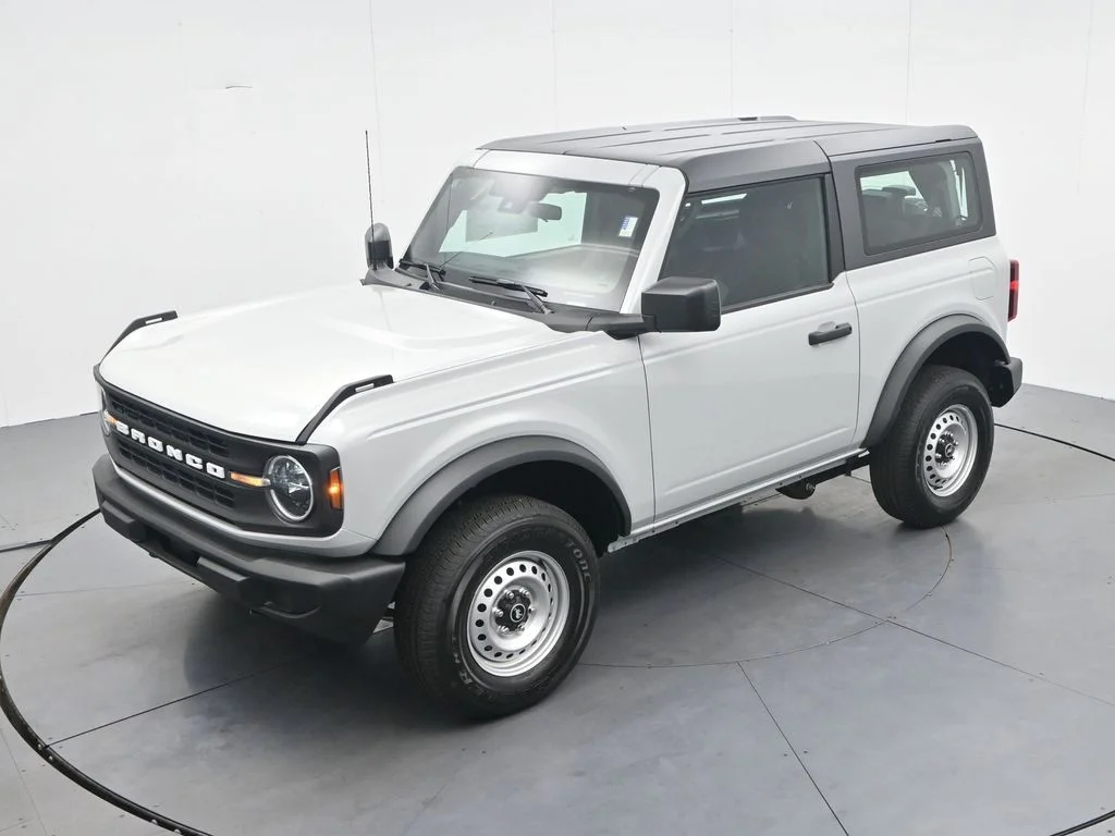New 2026 Avalanche Gray Ford Base image 20