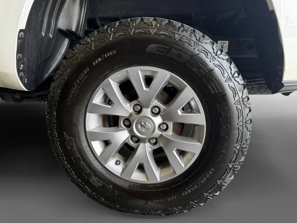 Used 2019 White Toyota SR image 15