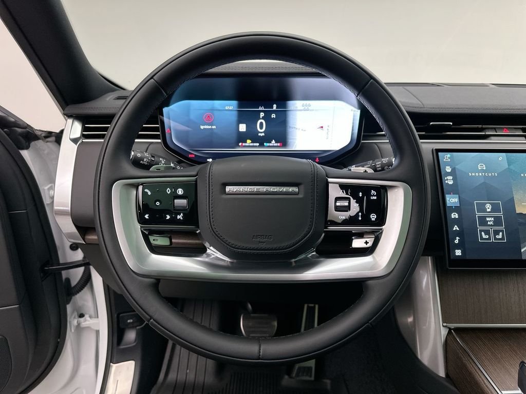 New 2027 Fuji White Land Rover SE image 14