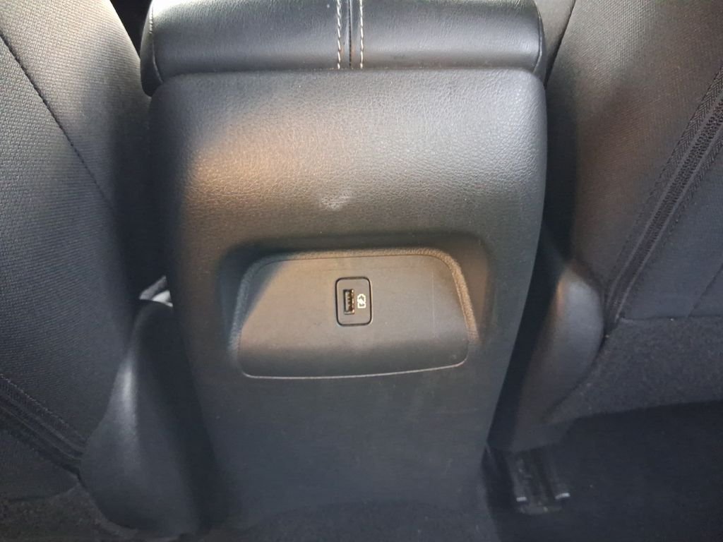 Used 2024 Gray Nissan SV image 26