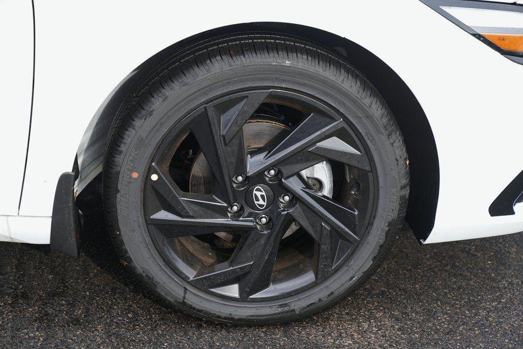 New 2026 Serenity White Hyundai SEL Sport Premium image 7