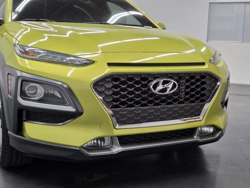 Used 2019 Lime Twist Hyundai Limited image 5