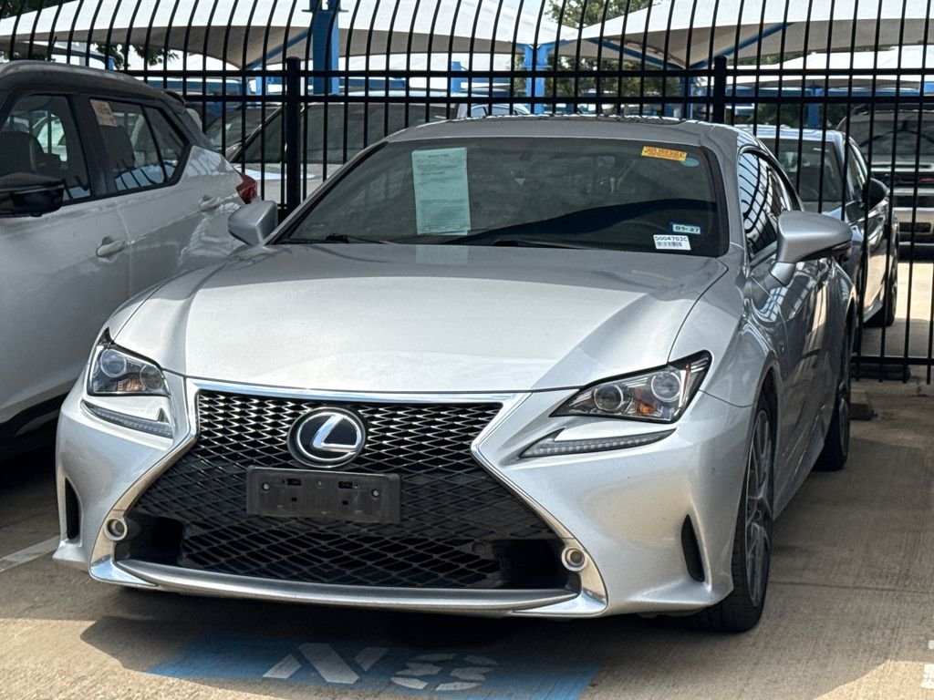 2016 Lexus RC 350 200t's photo