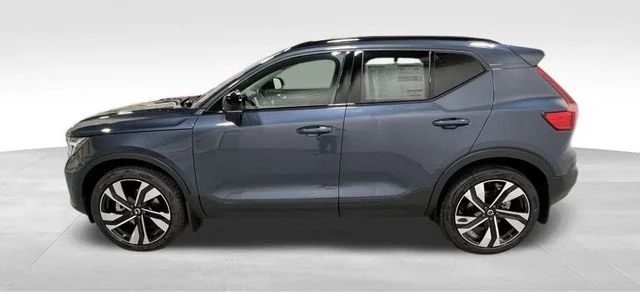 2026 Volvo XC40 Ultra - Photo 6