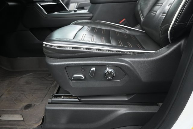 Used 2025 Supersonic Red Toyota LE image 9